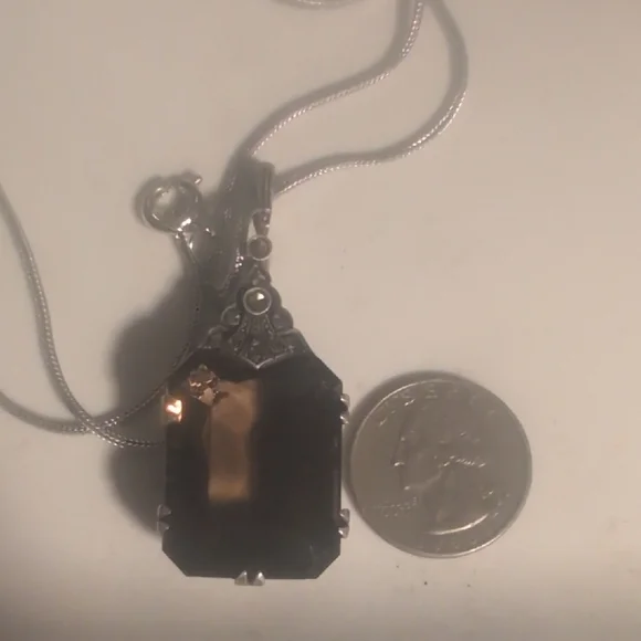 Black and Silver Geometric Pendant Necklace - Picture 4 of 4